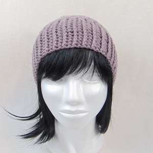 Világos lila slouchy fazonú női sapka /  horgolt sapka  - ruha & divat - sál, sapka, kendő - sapka - Meska.hu Világos lila slouchy fazonú női sapka /  horgolt sapka  - ruha & divat - sál, sapka, kendő - sapka - Meska.hu