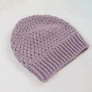 Világos lila slouchy fazonú női sapka /  horgolt sapka  - ruha & divat - sál, sapka, kendő - sapka - Meska.hu Világos lila slouchy fazonú női sapka /  horgolt sapka  - ruha & divat - sál, sapka, kendő - sapka - Meska.hu