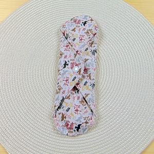 24 cm-es mosható betét / apró madár mintás  - szépségápolás - intim higiénia - intimbetét - Meska.hu