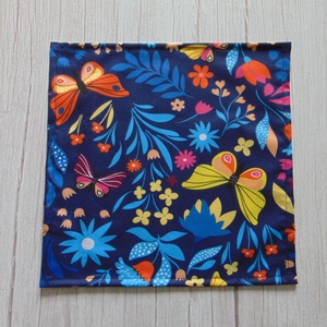 Textil szalvéta: lepkék- virágok, kék - táska & tok - uzsonna- & ebéd tartó - szendvics csomagoló - Meska.hu