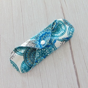 20 cm-es mosható betét  / kék mandala mintás - szépségápolás - intim higiénia - intimbetét - Meska.hu