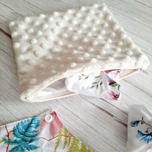 Betét tartó tasak 20 x 17 cm  -  törtfehér minky  - szépségápolás - intim higiénia - egészségügyi tartó - Meska.hu