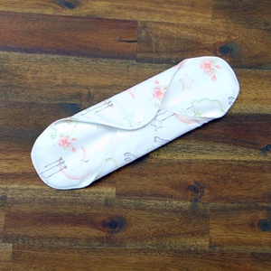 29 cm-es mosható betét  / alvó nyuszi mintás - szépségápolás - intim higiénia - intimbetét - Meska.hu