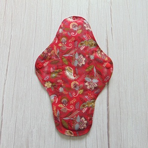 31 cm-es mosható betét / piros- keleti varázs mintás, Szépségápolás, Intim higiénia, Intimbetét, Varrás, MESKA