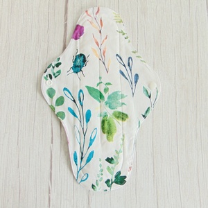 31 cm-es mosható betét / réti virág mintás - szépségápolás - intim higiénia - intimbetét - Meska.hu