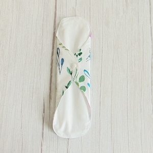 31 cm-es mosható betét / réti virág mintás - szépségápolás - intim higiénia - intimbetét - Meska.hu