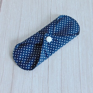 17 cm-es Mini betét / sötétkék pöttyös - szépségápolás - intim higiénia - intimbetét - Meska.hu