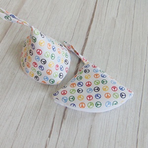 Edényfogó fül / béke jel mintás, Otthon & Életmód, Konyhafelszerelés, tálalás, Konyhai textil, Edényfogó & Edényfedő, Varrás, MESKA