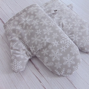 Edényfogó kesztyű / szürke - fehér hópehely mintás - otthon & életmód - konyhafelszerelés, tálalás - konyhai textil - edényfogó & edényfedő - Meska.hu