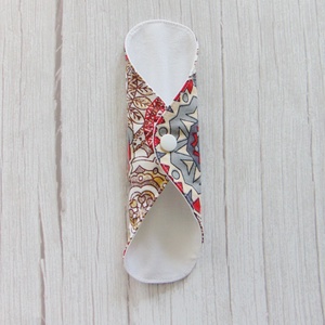 Mosható tisztasági betét - piros mandala / mosható textil betét, környezetbarát, többször használható, Szépségápolás, Intim higiénia, Tisztasági betét, Varrás, MESKA