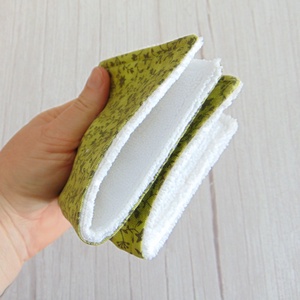 Mosogató vagy törlőkendő  / zöld inda mintás, Otthon & Életmód, Konyhafelszerelés, tálalás, Konyhai textil, Konyharuha & Törlőkendő, Varrás, MESKA