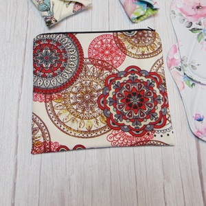Betét tartó tasak - neszeszer / piros mandala mintás, Szépségápolás, Intim higiénia, Egészségügyi tartó, Varrás, MESKA
