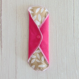 LARA mosható betét 23 cm / Pink frottír : bézs - fehér levelek - szépségápolás - intim higiénia - intimbetét - Meska.hu