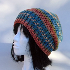 Farmerkék-terrakotta-bézs színű slouchy fazonú női sapka /  horgolt sapka  - Meska.hu