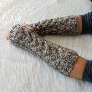 Bézs melír - karmelegítő S - M / csavart mintás, puha, meleg karmelegítő / ujjatlan kesztyű - Meska.hu