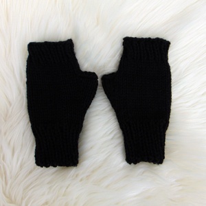 Fekete - FÉRFI ujjatlan kesztyű / kézmelegítő, kötött kesztyű - ruha & divat - sál, sapka, kendő - kesztyű - Meska.hu