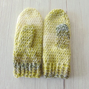 Zöld - fehér / horgolt egyujjas kesztyű. S-M méretű. / Színátmenetes, vastag, meleg és puha egyujjas kesztyű - ruha & divat - sál, sapka, kendő - kesztyű - Meska.hu