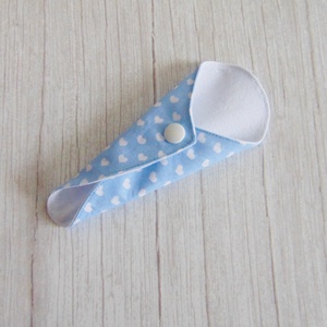 Mosható tanga tisztasági betét / világoskék - fehér szívecske - szépségápolás - intim higiénia - tisztasági betét - Meska.hu