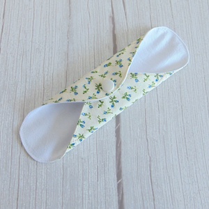 Lara tisztasági betét 19,5 cm / apró kék rózsák / mosható textil betét, mosható tisztasági betét, mosibetét - szépségápolás - intim higiénia - tisztasági betét - Meska.hu