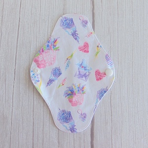 Lara tisztasági betét 19,5 cm / levendulás / mosható textil betét, mosható tisztasági betét, mosibetét - szépségápolás - intim higiénia - tisztasági betét - Meska.hu