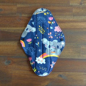 Lara mosható női betét 29 cm / sötétkék koala mintás / intimbetét, mosható textil betét, környezetbarát termék - Meska.hu