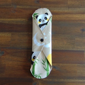 Lara mosható női betét 29 cm / pandák bambuszon - bézs / intimbetét, mosható textil betét, környezetbarát termék - szépségápolás - intim higiénia - intimbetét - Meska.hu