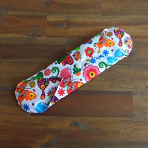 Lara mosható női betét 29 cm / színes lepkék és virágok - szépségápolás - intim higiénia - intimbetét - Meska.hu