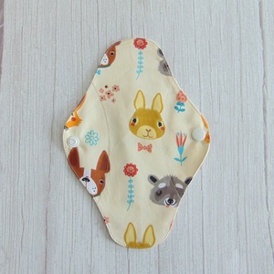 Lara mosható tisztasági betét 19,5 cm / állat fejecskék / vékony, kényelmes intimbetét,  környezetbarát termék, Szépségápolás, Intim higiénia, Tisztasági betét, Varrás, MESKA