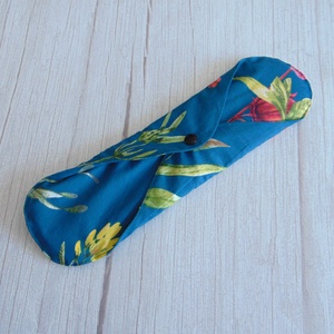 Lara Maxi mosható betét  31 cm / réti virágok - olajzöld - szépségápolás - intim higiénia - intimbetét - Meska.hu