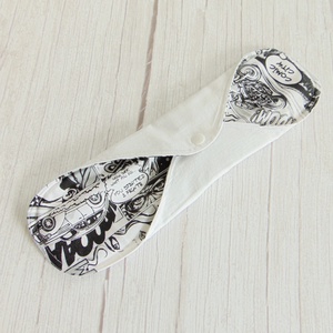 Lara Maxi mosható női betét 31 cm / képregény mintás / mosható textil betét, környezetbarát termék - szépségápolás - intim higiénia - intimbetét - Meska.hu