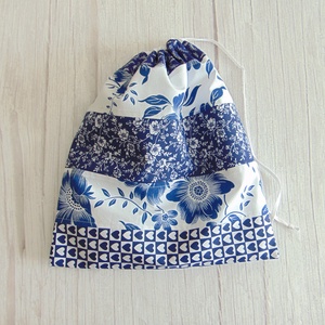 Kenyeres zsák - kis méretű / kék virágok - patchwork  - táska & tok - bevásárlás & shopper táska - kenyeres zsák - Meska.hu