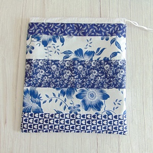 Kenyeres zsák - kis méretű / kék virágok - patchwork  - táska & tok - bevásárlás & shopper táska - kenyeres zsák - Meska.hu