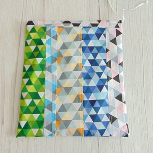 Kenyeres zsák - kis méretű / háromszögek - patchwork  - táska & tok - bevásárlás & shopper táska - kenyeres zsák - Meska.hu