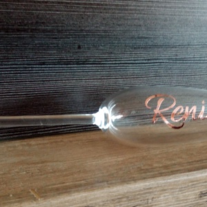 Egyedi feliratos pezsgőspohár, esküvőre, koszorúslánynak - esküvő - dekoráció - tálalás - Meska.hu