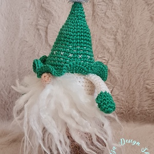 Kézműves horgolt kabalafigura - Karácsonyi gnome (Gotfried) - játék & sport - plüssállat & játékfigura - manó - Meska.hu