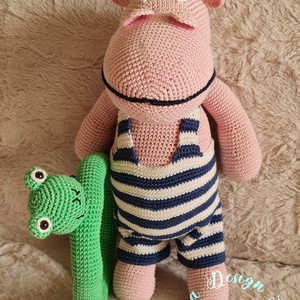 Kézműves horgolt kabalafigura - Víziló (Marvin), Játék & Sport, Plüssállat & Játékfigura, Ló, Horgolás, MESKA