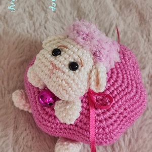 Kézműves horgolt kabala figura - Csillag bárányka (Cukorka), Játék & Sport, Plüssállat & Játékfigura, Más figura, Horgolás, MESKA