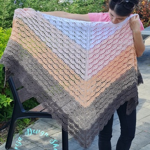 Kézműves horgolt csipke kendő - Gaia shawl 1. - Meska.hu