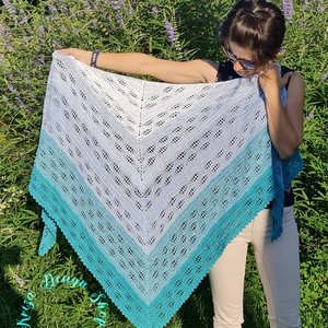 Kézműves horgolt csipke kendő - Calypso shawl - Meska.hu