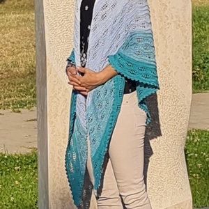 Kézműves horgolt csipke kendő - Calypso shawl - ruha & divat - sál, sapka, kendő - vállkendő - Meska.hu