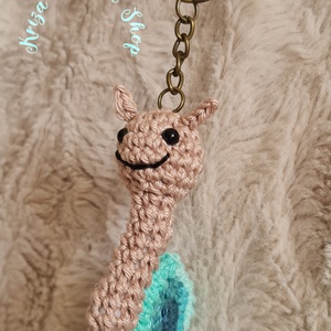 Kézműves horgolt kabalafigurás kulcstartó - Mini csiga (Ocean waves), Játék & Sport, Plüssállat & Játékfigura, Csiga, Horgolás, MESKA