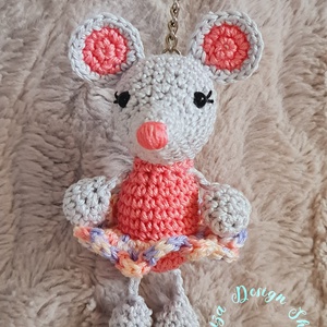 Kézműves horgolt kabalafigurás kulcstartó - Mini egér (Sonja), Játék & Sport, Plüssállat & Játékfigura, Egér, Horgolás, MESKA