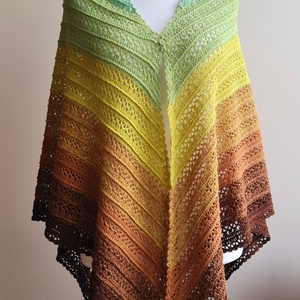 Kézműves horgolt csipke kendő - Arduinna shawl, Ruha & Divat, Sál, Sapka, Kendő, Vállkendő, Horgolás, MESKA