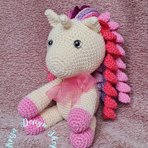 Kézműves horgolt kabala figura - Polly unikornis (rózsaszín színvilágban) - játék & sport - plüssállat & játékfigura - unikornis - Meska.hu