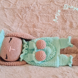 Kézműves horgolt alvó nyuszis nyunyóka -  Sleep with me collection (Marcell) - baba - mama - baba játékok - szundikendő, alvóka - Meska.hu