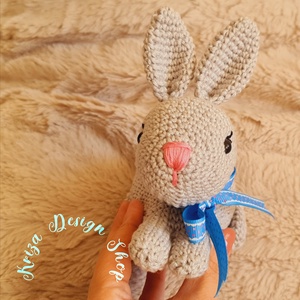 Kézműves horgolt kabala figura - Samu nyuszi (ezüst szürke) - játék & sport - plüssállat & játékfigura - nyuszi - Meska.hu