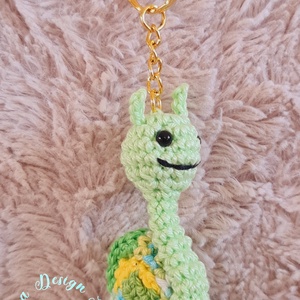Kézműves horgolt kabalafigurás kulcstartó - Mini csiga (Marvin) - Meska.hu
