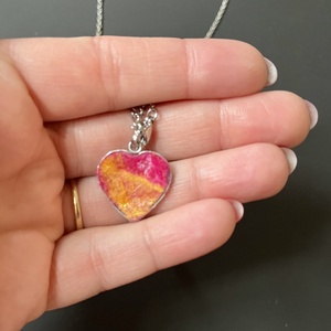 Gyapjú szív medál - ékszer - nyaklánc - medálos nyaklánc - Meska.hu