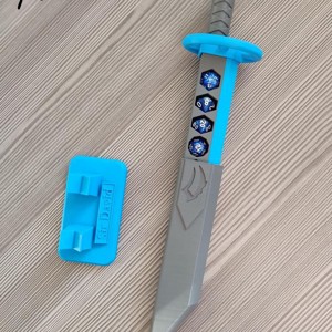 Japán kard formájú kockatartó + AJÁNDÉK - játék & sport - táblajáték és kártyajáték - társasjátékok - dobókocka - Meska.hu