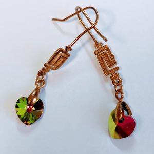 Színjátszós Swarovski szív fülbevaló - ékszer - fülbevaló - lógó fülbevaló - Meska.hu